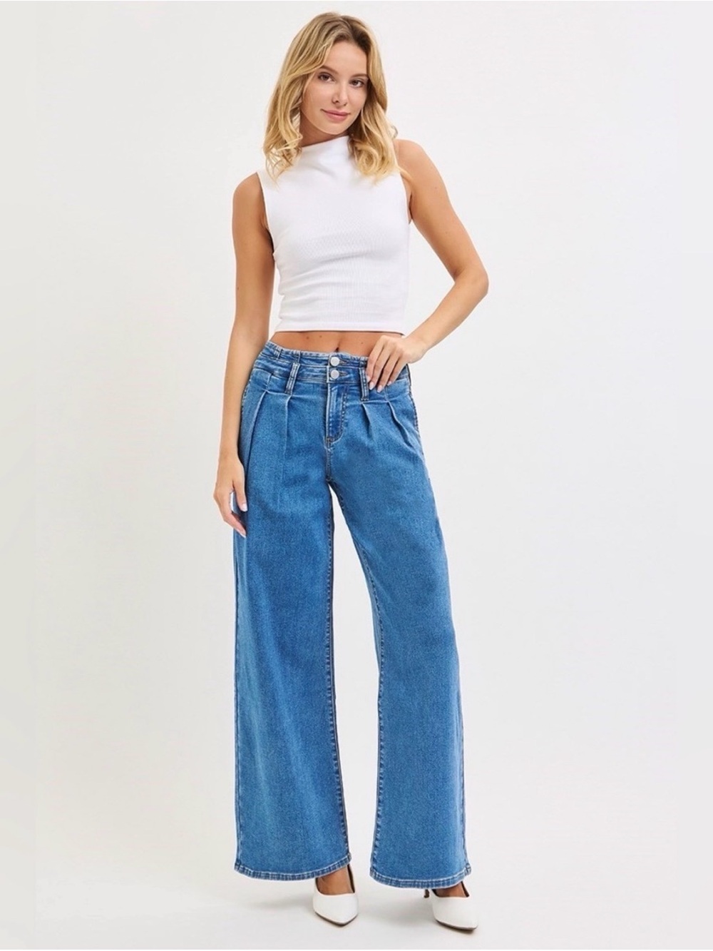 PW21332 Medium Wash Risen Slouchy Wide Leg With Pleated Detail Jeans, Size 1 NEW
